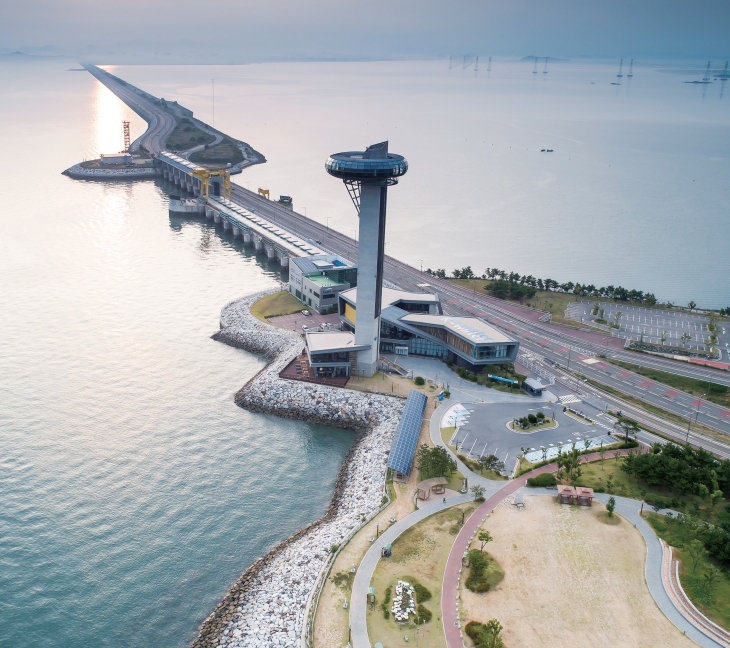 시화나래조력공원, 달 전망대. 안산시 제공