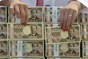일본 환율 개입 나서나… 160엔 ‘트리거’ 재진입