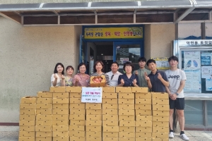 익명의 기부자, 순천 덕연동에 150만원 상당 월등복숭아 기탁