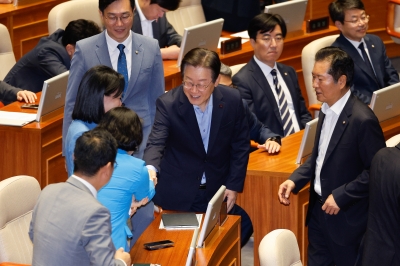 ‘野 전국민 25만원법’ 본회의 통과…대통령실 “법률로 행정부 예산 강제는 위헌”