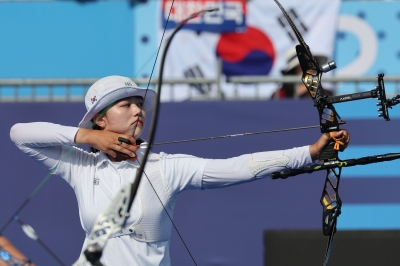 ‘신궁’ 임시현 첫 3관왕, ‘19세’ 남수현 개인전 은메달…한국 양궁 적수는 오직 한국