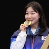 “최연소 금메달리스트가 직원 딸?” 난리난 회사…장학금까지 선물