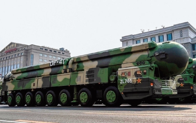 중국 대륙간탄도미사일(ICBM) 둥펑41. 중국 국방부 홈페이지 캡처