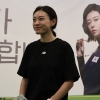사격 銀 김예지, 기자회견 중 쓰러졌다 회복…“긴장·피로 때문인 듯”