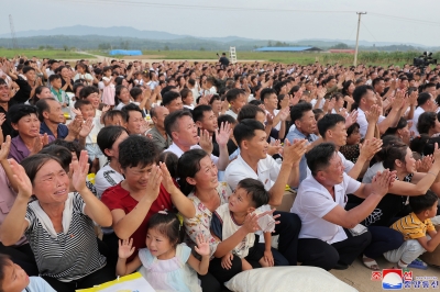 “수해 복구한다더니 싹 다 훔쳐갔다”…‘도둑’된 北청년들의 속사정