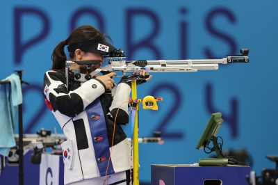 ‘올림픽 최연소 金’ 반효진, 귀국 후 첫 국내 대회 개인 3위+단체 1위