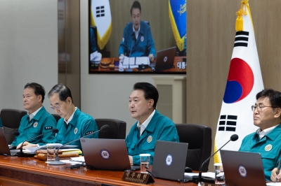 尹 “반국가세력 사회 곳곳에 암약… 北, 이들 통해 분열 꾀할 것”