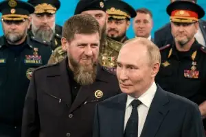 젤렌스키 “트럼프, 마두로처럼 ‘푸틴의 충견’ 체첸 수장 끌어내려야”