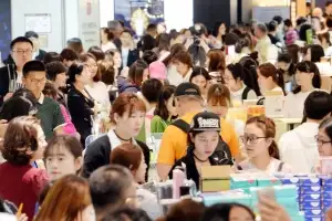 “중국과 한국은 가까운 이웃”…조현 외교장관이 ‘리트윗’한 글