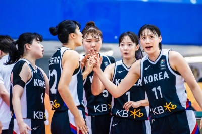 ‘이소희·강이슬 쌍포’ 한국 여자농구, FIBA 월드컵 사전 예선 결승행…체코와 맞대결