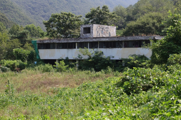 적막한 동두천 옛 성병관리소