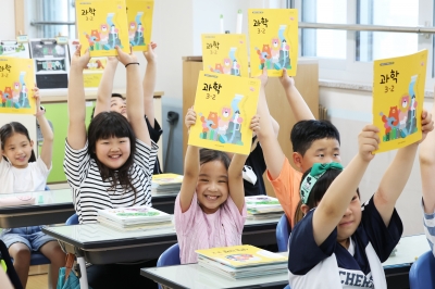 신규 채용은 줄고… 교권은 바닥… 예비 초등교사 667명 중도 포기