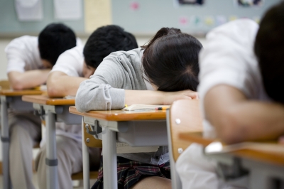 학교 가는데 1시간 이상 걸리는 고등학생, ‘이것’ 위험 1.6배 높다