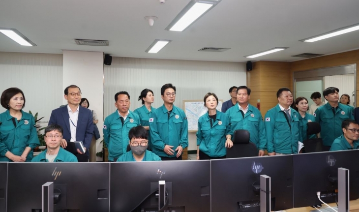 민방위경보통제소 시찰한 서울시의회 행정자치위원회(위원장 장태용)