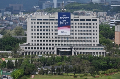 커지는 ‘계엄령 파문’… 용산 “尹탄핵 빌드업” 野 “의심도 못하냐”