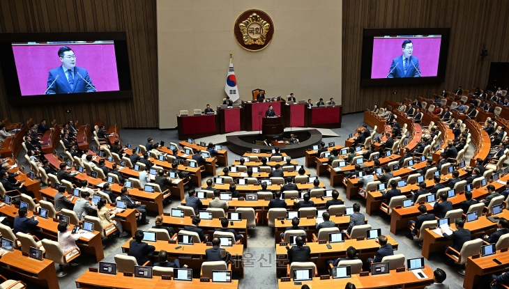 박찬대 더불어민주당 원내대표가 4일 서울 여의도 국회에서 열린 본회의에서 교섭단체 대표 연설을 하고 있다. 2024.9.4. 오장환 기자