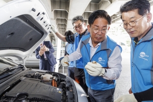 마포, 추석 귀성길 앞둔 車 무상 점검