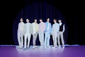 美 빌보드, BTS ‘21세기 최고 팝스타’ 19위…“K팝 막아선 천장 깼다”