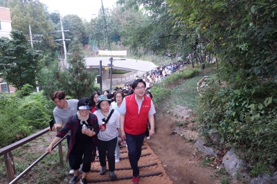 동작구, 반세기 끊겼던 국사봉 녹지축 잇다