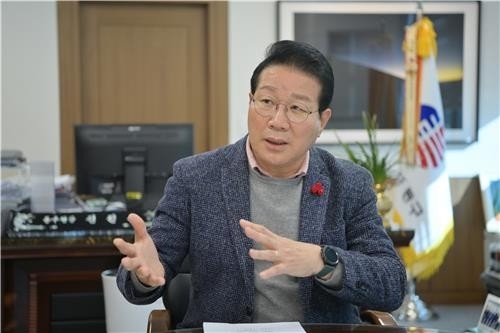 김진홍 부산 동구청장. 연합뉴스