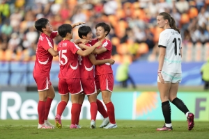 북한 20세 이하 여자축구 파죽지세…여자월드컵 16강전 5-2 승리