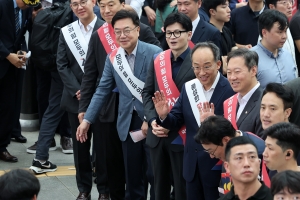 與 때린 TK·70대 “세금 아깝다”…호남선 “민주당, 잘한 게 없다”