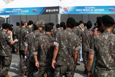 [단독] 지난해 軍 병력 47만여명…4년간 병사 23.2% 감소, 육군 부사관 선발률 45.8% 불과