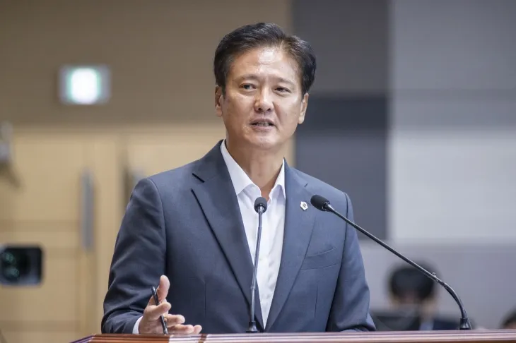 10일 열린 제350회 경북도의회 임시회에서 도정질문을 하는 최덕규 의원. 경북도의회 제공