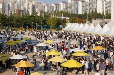 동네 빵집 힘 ‘빵빵데이 천안’…23만명 몰려