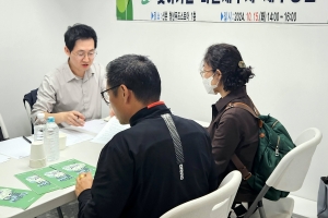 ‘세무 고민 없도록’…서대문구, 이대 및 신촌 지역 소상공인 대상 ‘찾아가는 마을세무사’ 상담 진행