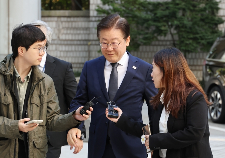 이재명 대표, 1심 속행 공판 출석