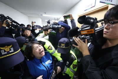 [추신]공무원·교사도 돈 받고 노조 활동… 일부는 불만 폭증, 왜?