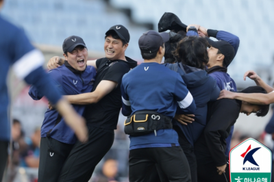 암 판정에도 응원 온 한 사람 생각에 안양 감독 울음 터트렸다