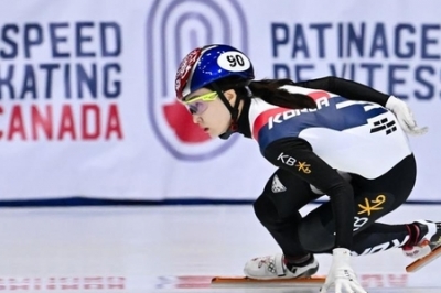 최민정, 이번엔 여자 500m서 은메달…김길리, 여자 1500m 銀 추가