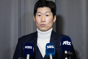 박지성, 축구협회 또 작심 비판 “왜 분노하는지 느껴…바뀌지도 않을 것”