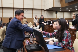 박강수 마포구청장 “청소년은 미래이자 희망”