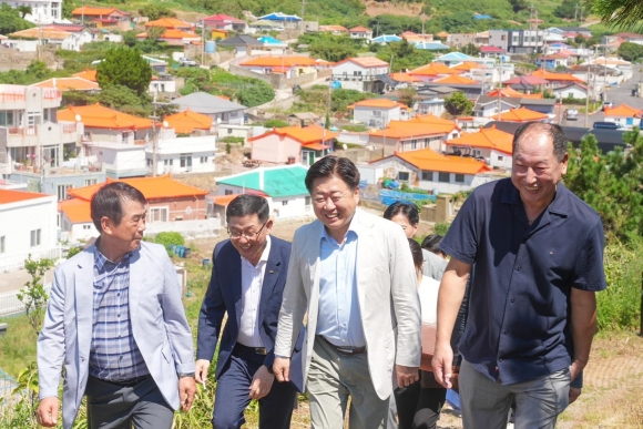 수액 진료까지… ‘섬속의 섬’ 무료 진료 서비스 확대