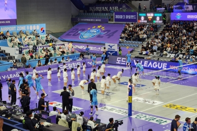 프로배구 원정팀 코트 점령 사건! [타임아웃]