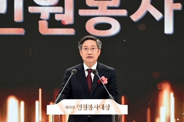 SBS 방문신 사장, 축사 모습. (사진= SBS 제공)