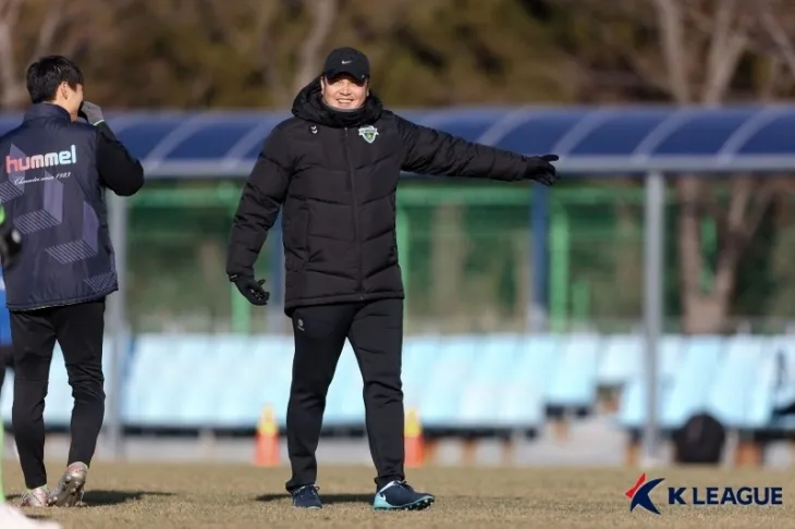 이운재 골키퍼 코치. 한국프로축구연맹 제공