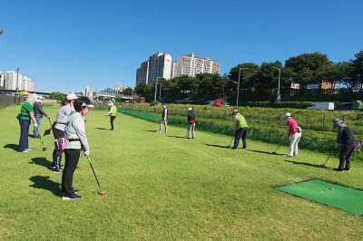 요즘 핫한 파크골프, 중랑구 중랑천에서 즐겨요