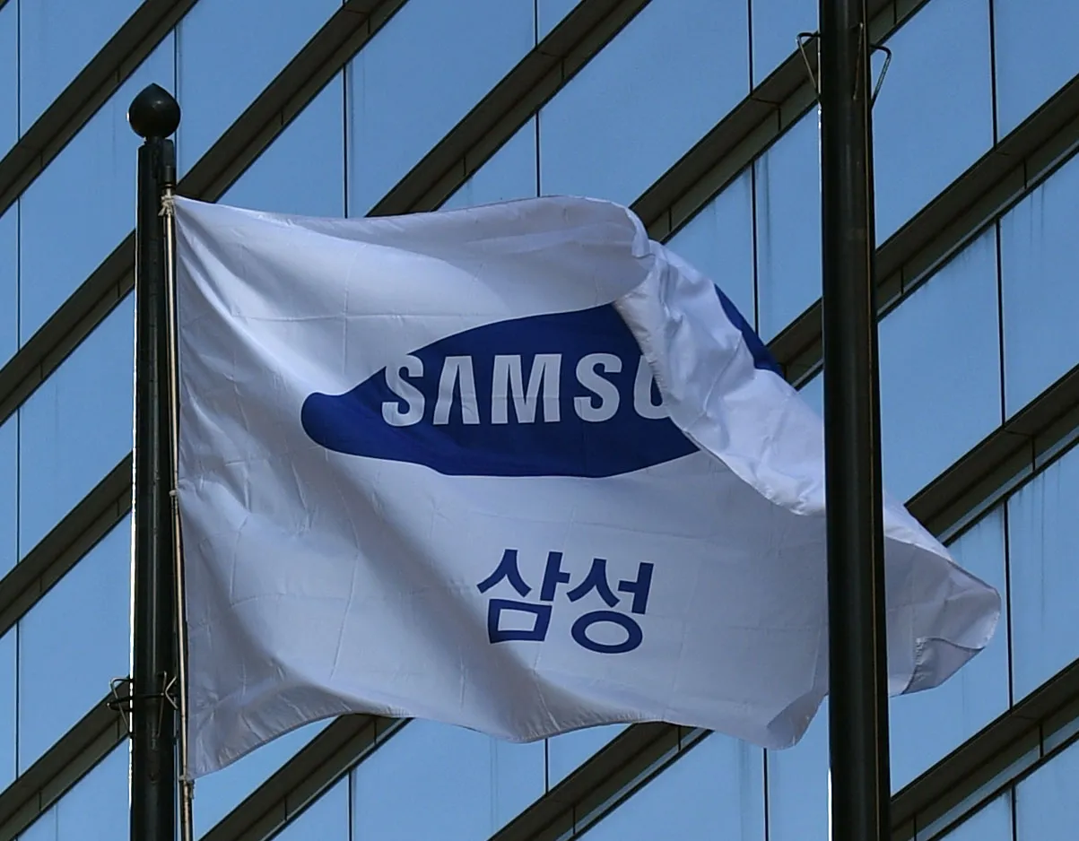 재테크+] 10년 전 1억 투자했더라면…코인·금·삼전 비교해보니 | 서울신문