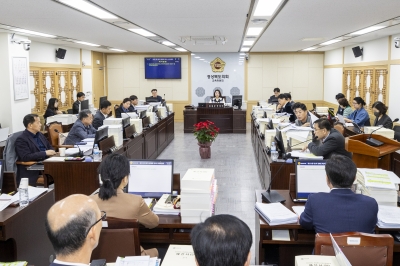 경북도의회 교육위원회, 2025년 예산안 학생교육중심으로 전면 재검토