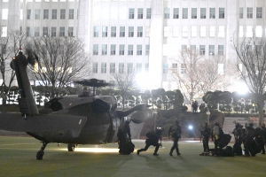 “교과서에서나 보던 일” 한밤 시민공포… “전쟁·테러 상황도 아닌데… 뜬금 없다”