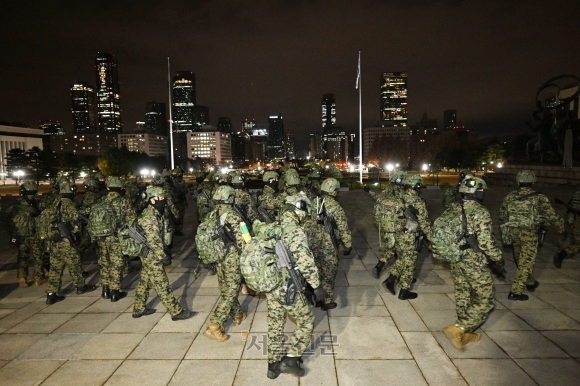 軍 “계엄 병력 4시 22분 복귀…北 특이동향 없어”