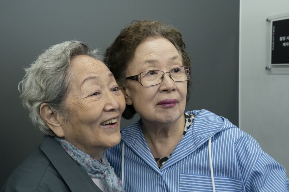 서울국제영화대상 여우주연상, ‘소풍’ 나문희·김영옥 공동수상