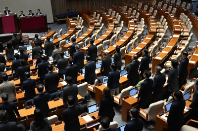 [속보] 尹 탄핵안, 국민의힘 불참에 ‘투표 불성립’…자동 폐기