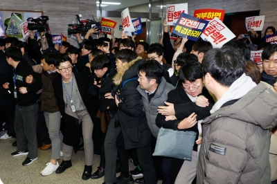 전권 쥔 한동훈 ‘시간과의 싸움’… 김태호 “답은 벚꽃 대선”