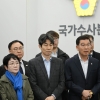윤건영 “김용현 ‘셀프’ 검찰 출석…‘모종의 거래’ 의심”