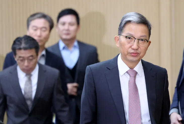 비상계엄 수사 상황 브리핑 나서는 우종수 국수본부장